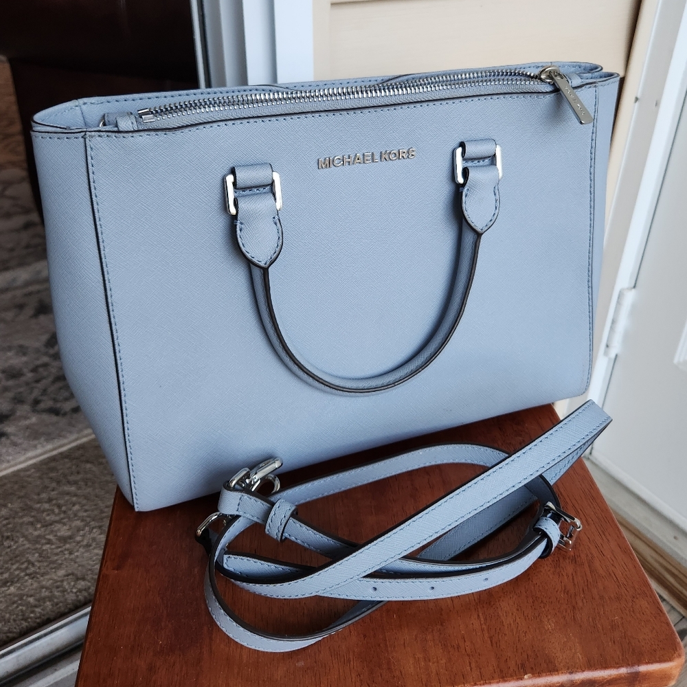 Michael Kors Handbag w/ Strap NWOT
